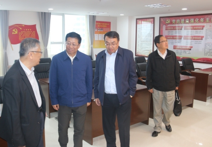 青海省副省長、省國資委黨委書記、主任王黎明，蒞臨省物產(chǎn)集團調(diào)研指導(dǎo)工作